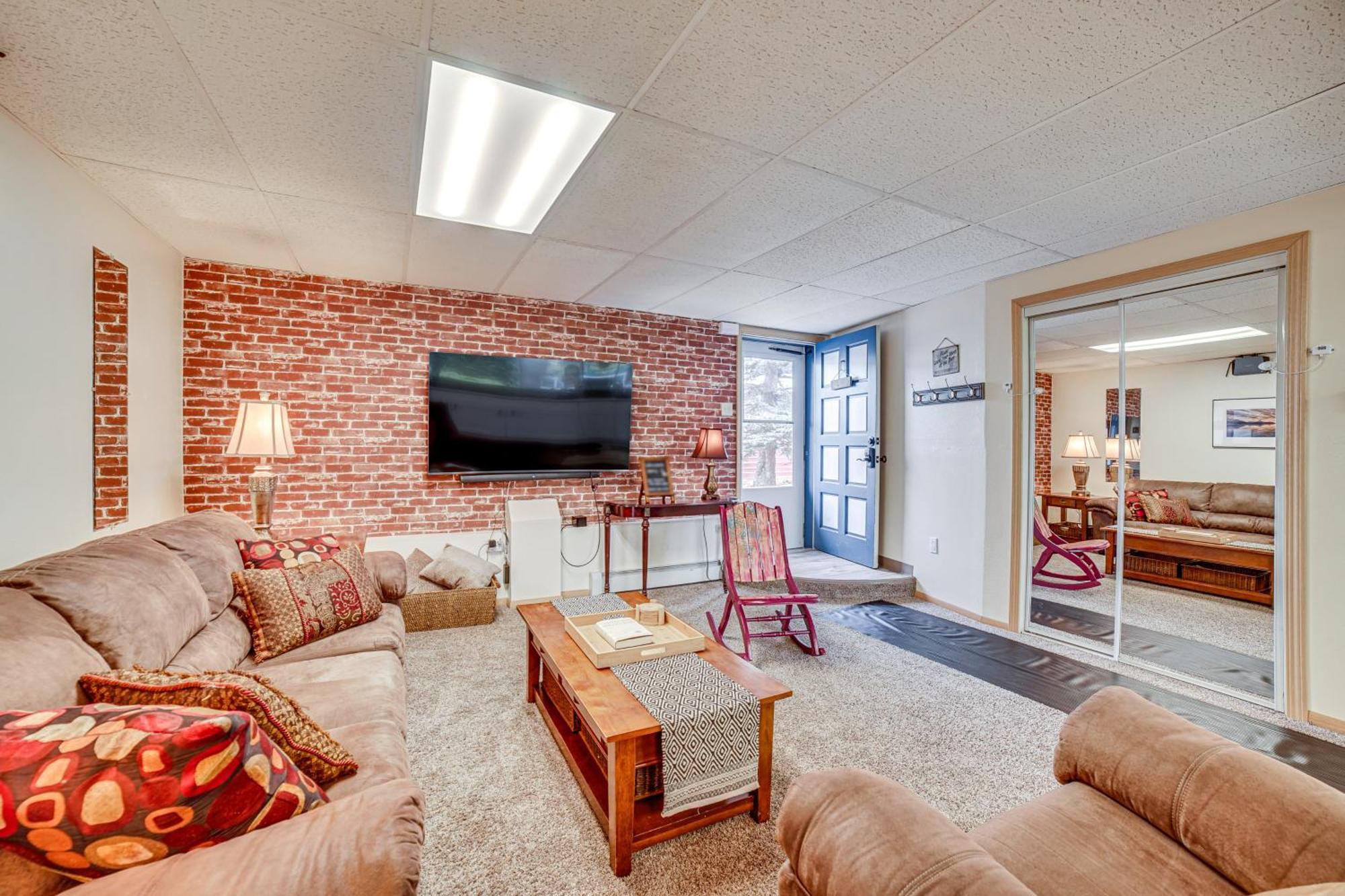 Cozy Apartment Less Than 4 Miles To Downtown Anchorage! ภายนอก รูปภาพ